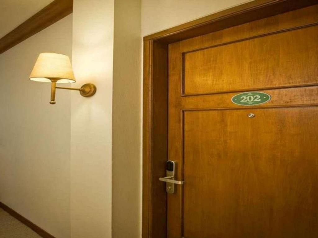 Paniisan Hotel Bandung Exteriör bild